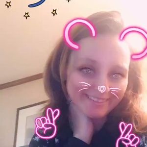 Meet your Posher, Lori